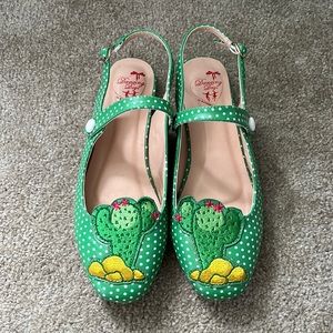 Dancing Days Cactus flats